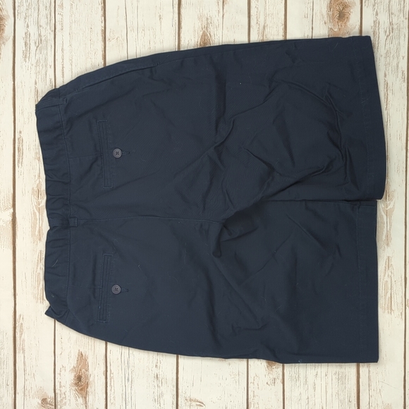 Land's End Uniform Navy Shorts Boy's 18 - Picture 5 of 6